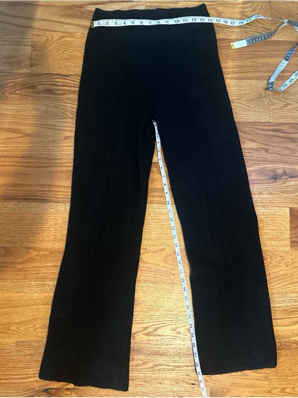 ALO Yoga Black Wide-Leg cashmere waffle Pants - Picture 5 of 5